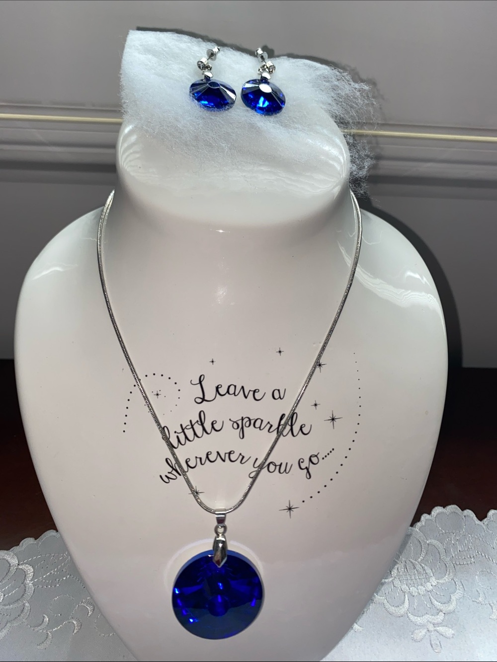 Vintage studio design Blue Crystal Pendant Necklace and Earrings Set - Jewelry
